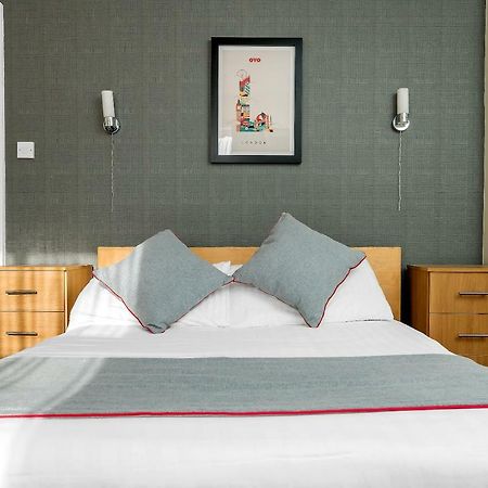 Flexistay Tulsi Aparthotel Croydon Esterno foto