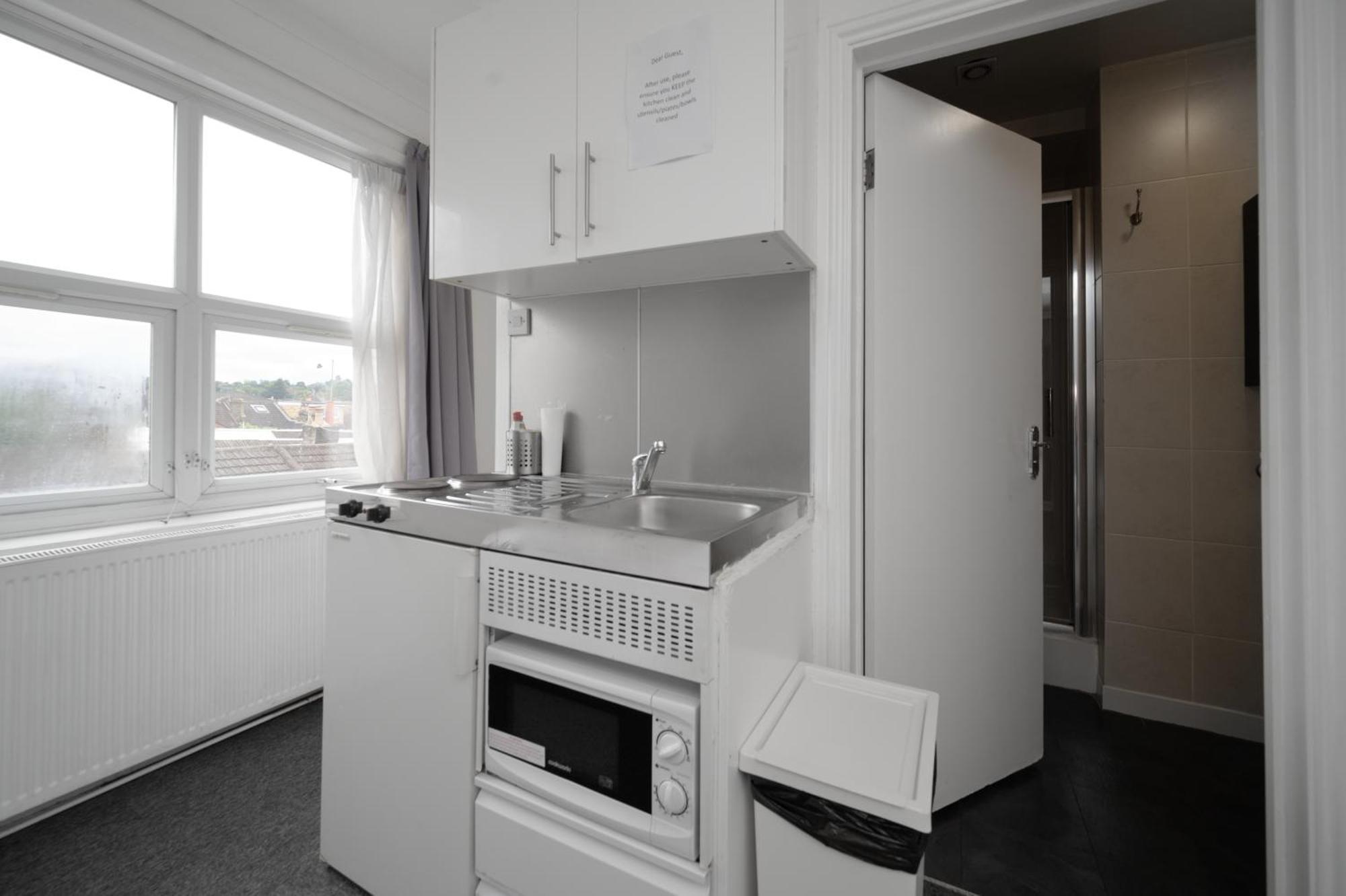 Flexistay Tulsi Aparthotel Croydon Esterno foto