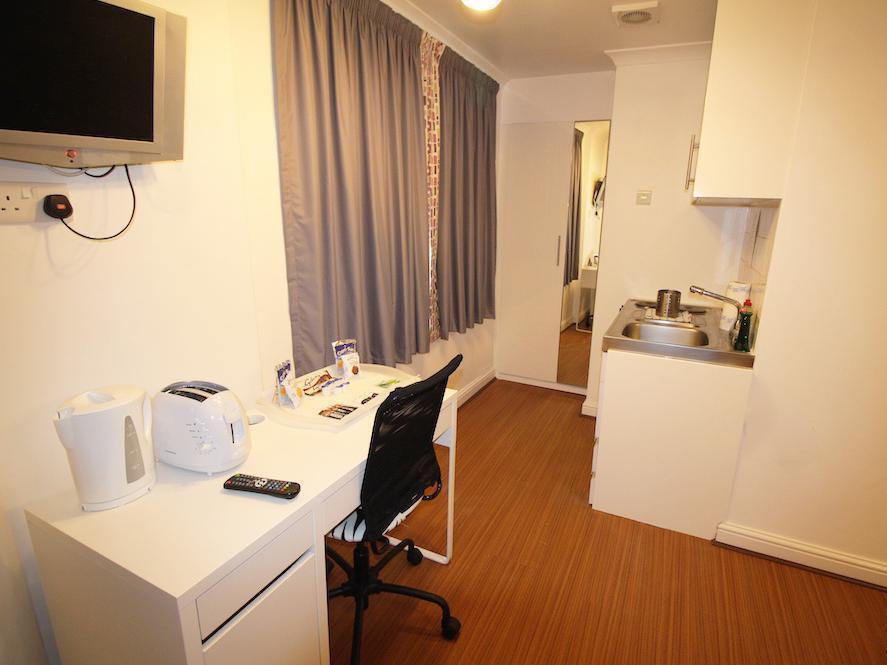 Flexistay Tulsi Aparthotel Croydon Esterno foto